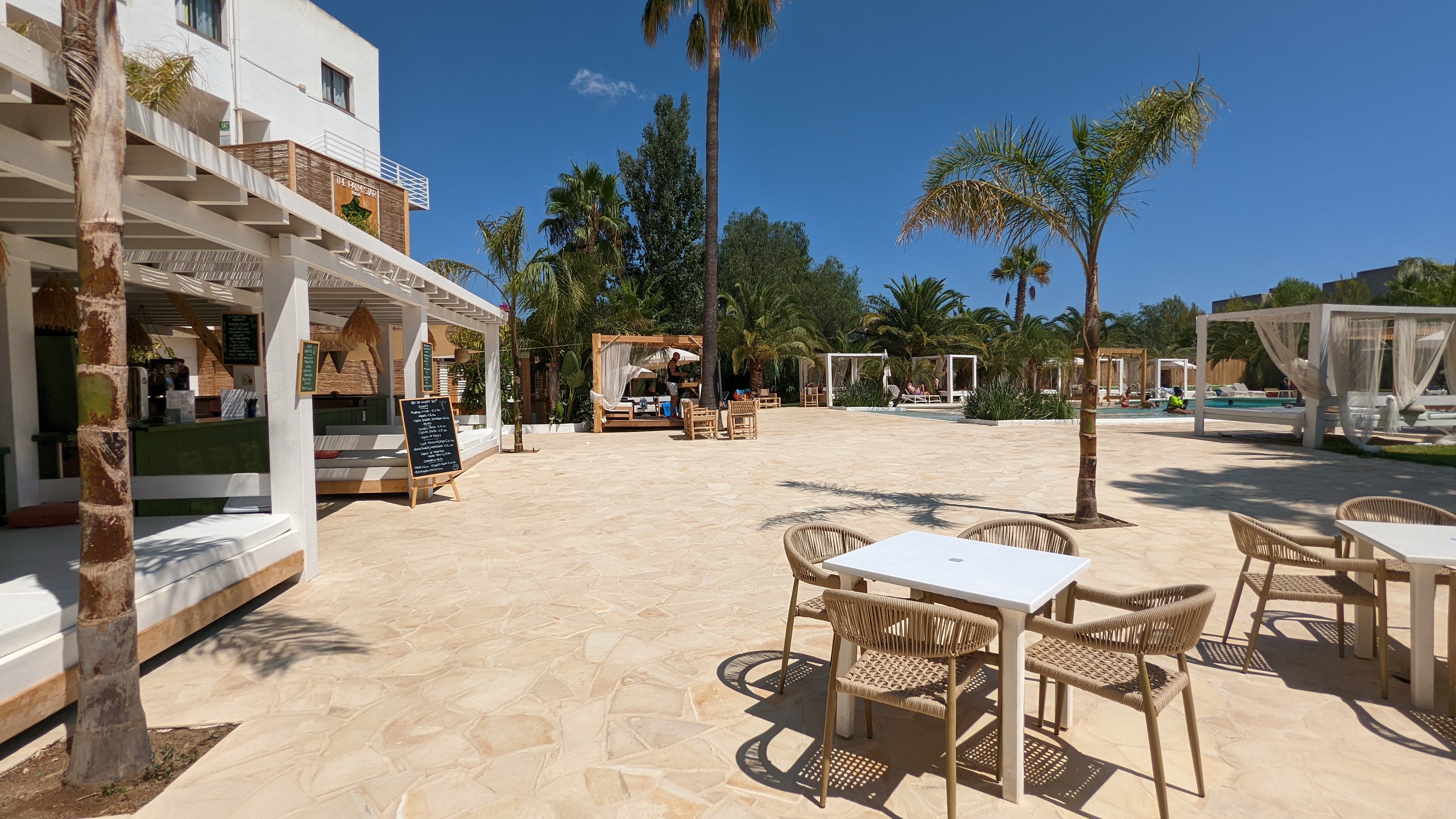Galeria de imagenes The Palm Star Ibiza